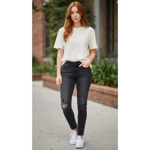 Universal Thread Distressed Jeans - Black/Charcoal